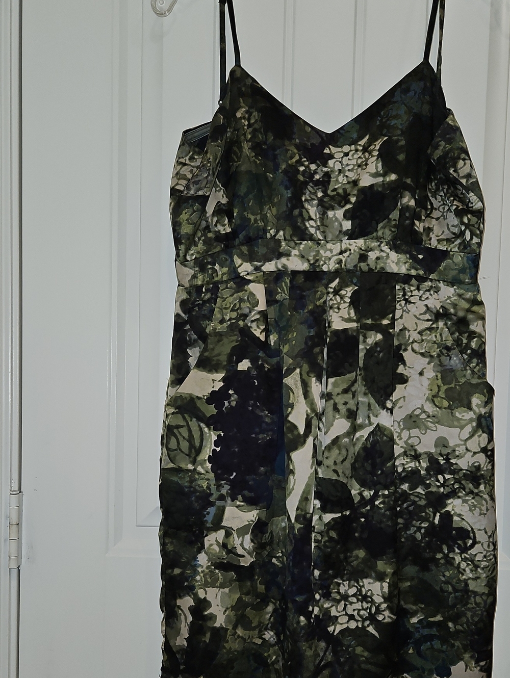 Forever 21 Olive Green Floral Spaghetti-Strap Mini Dress